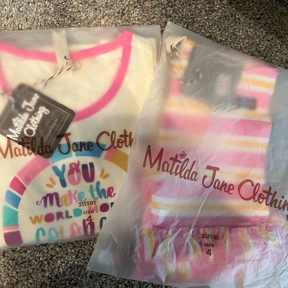 Size 2,4 New Matilda Jane Colorful World Tee + Stripe Play Shortie - Picture 5 of 5